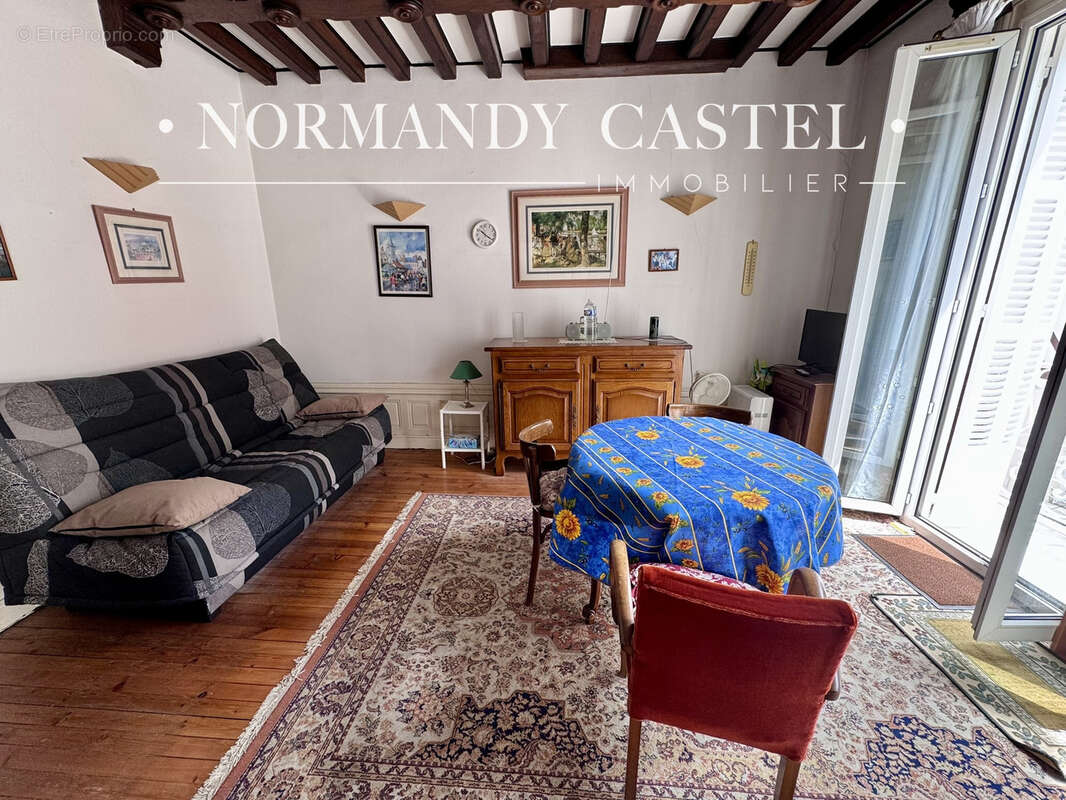 Appartement à TROUVILLE-SUR-MER