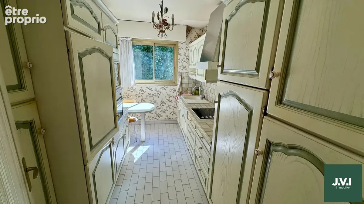 A vendre Montmorency Appartement en duplex 5 pièces de103 m² - photo 5
