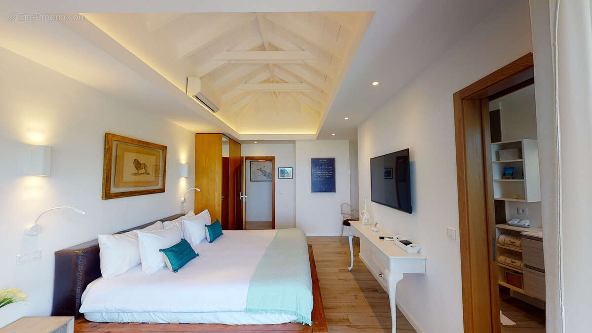 Maison à CAPESTERRE-BELLE-EAU