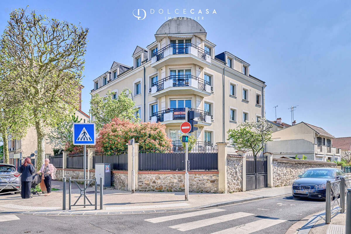 Appartement à LE PERREUX-SUR-MARNE