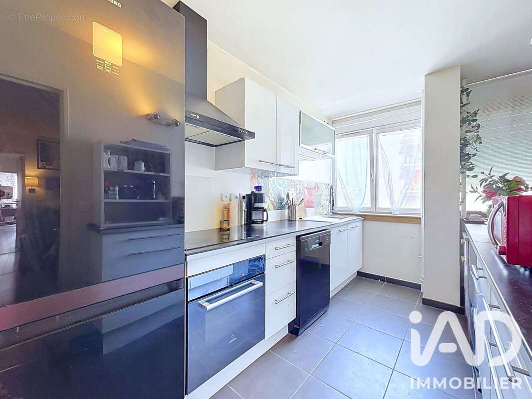 Photo 4 - Appartement à RUEIL-MALMAISON