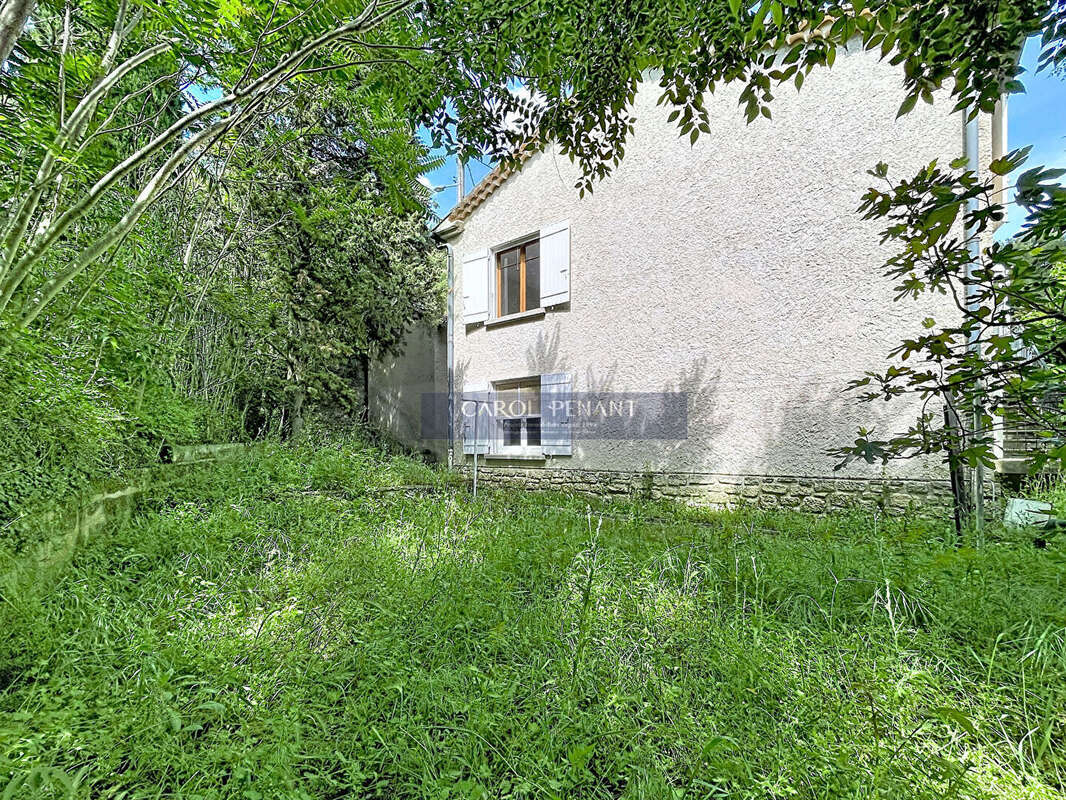 Appartement à BEAUMES-DE-VENISE