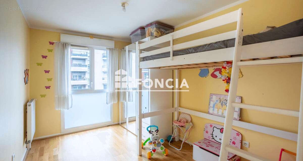 Appartement à SAINT-DENIS