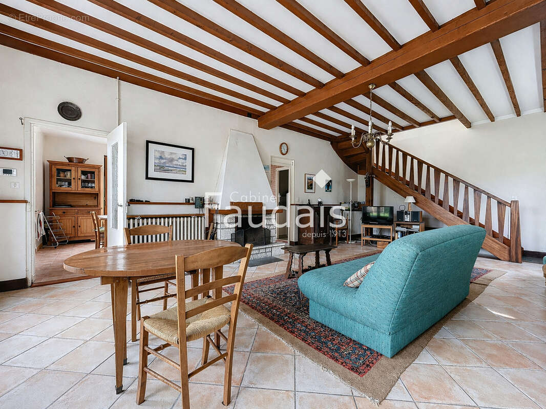 Maison à AGON-COUTAINVILLE
