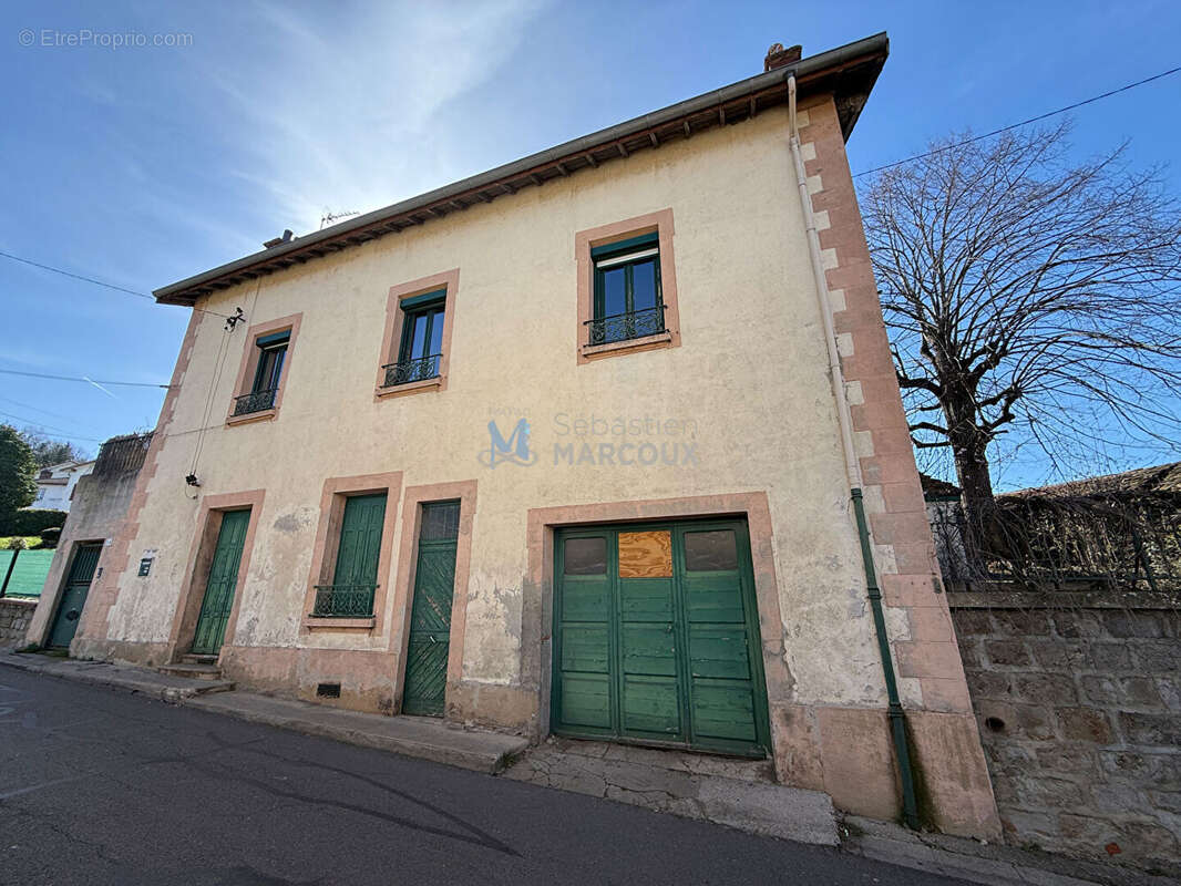 Maison à SAINT-ETIENNE