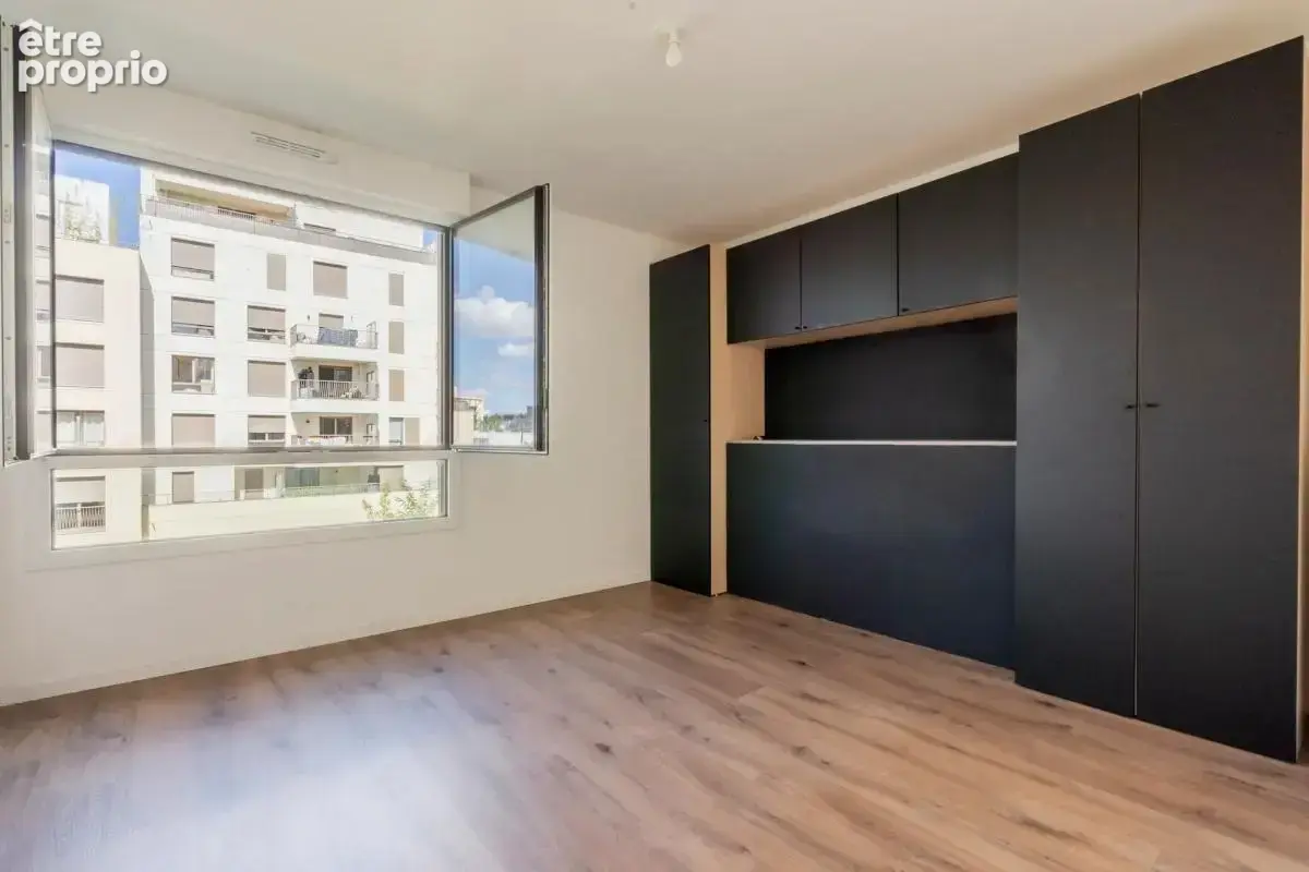 Appartement de 4 pièces de 74 m² à Aubervilliers - photo 6