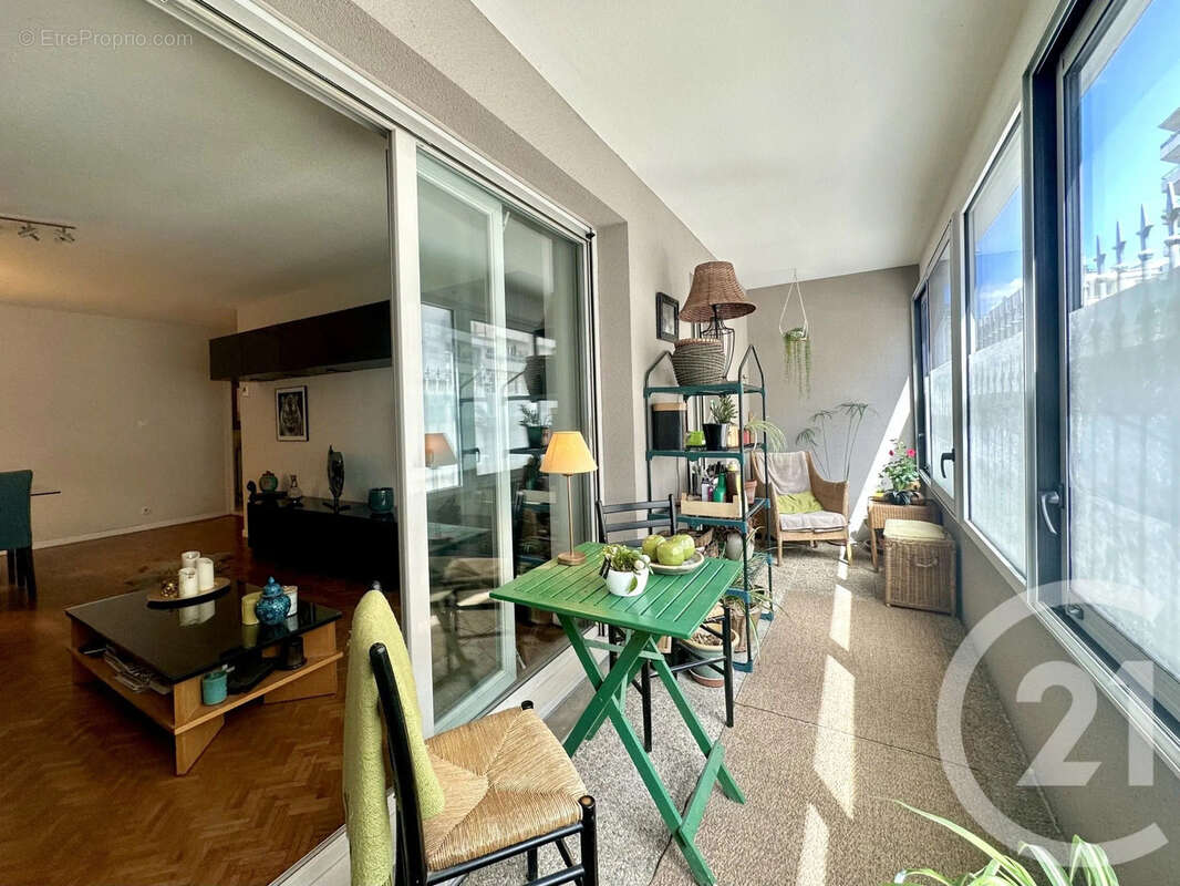 Appartement à VILLEURBANNE
