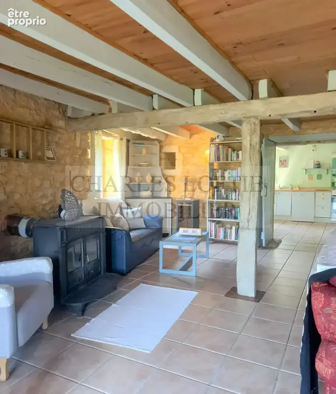 Magnifique ensemble immobilier comprenant une maison prinicipale, trois gîtes et 2 piscines, - photo 24