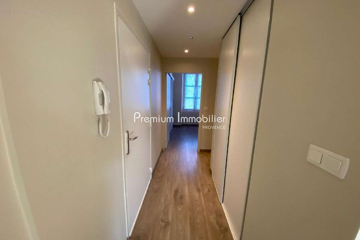 Appartement à AIX-EN-PROVENCE