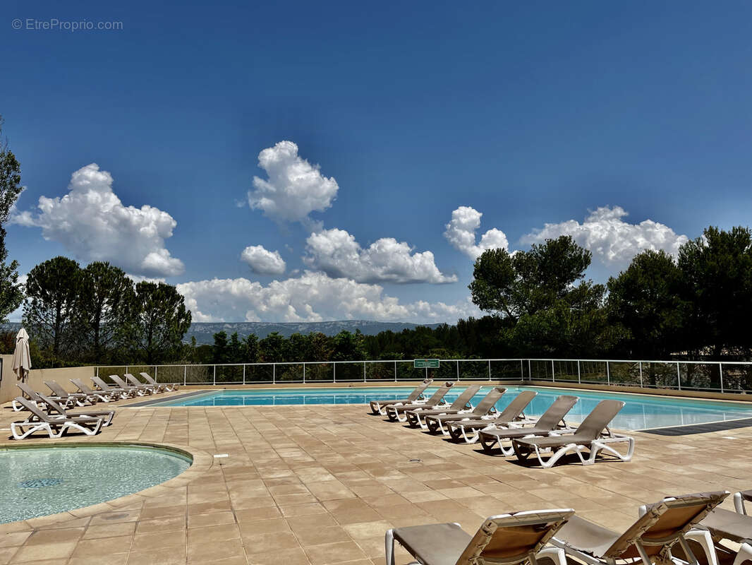 Appartement à MALLEMORT