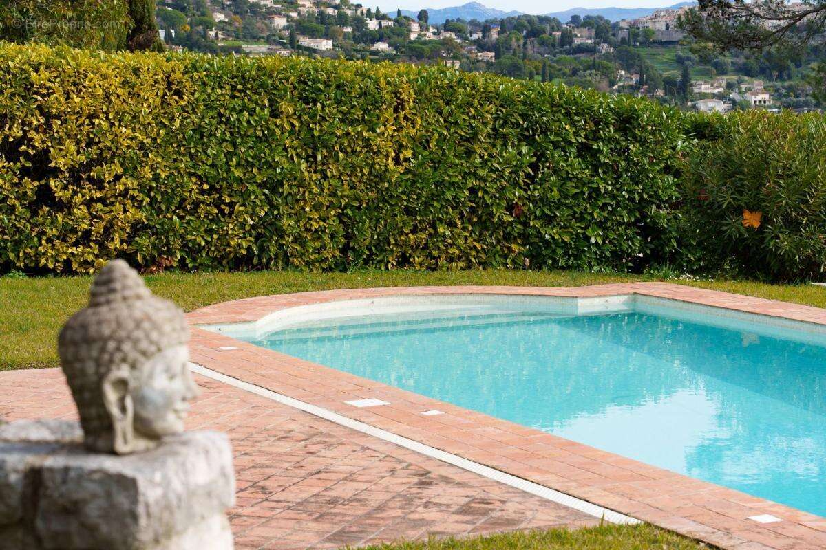 Maison à LA COLLE-SUR-LOUP