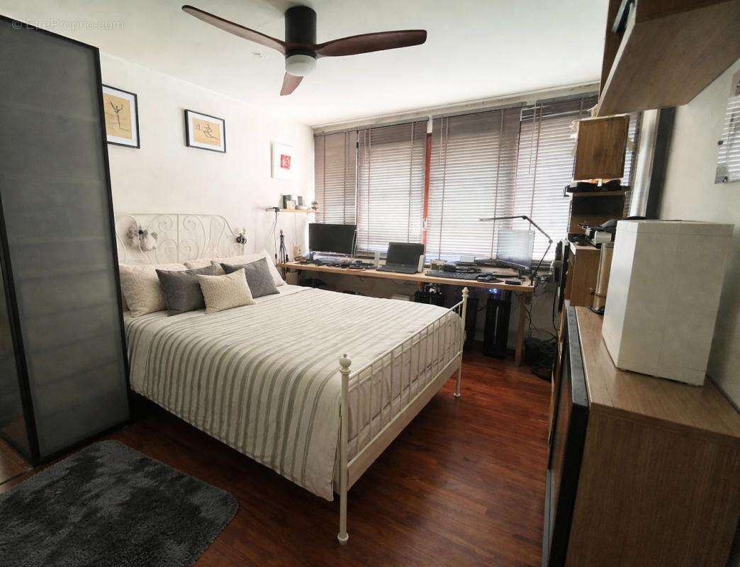 Appartement à FONTENAY-LE-FLEURY