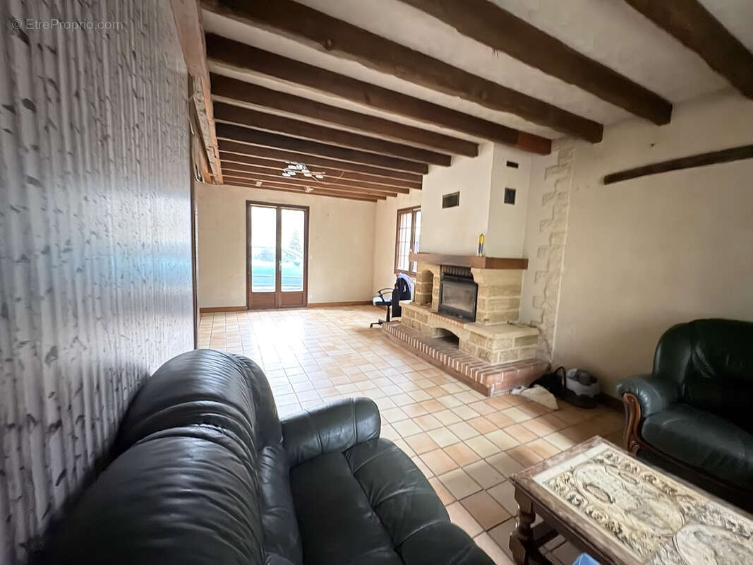 Maison à VERNOU-SUR-BRENNE