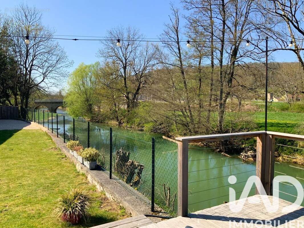 Maison 260 m² à Saint-Remy  - photo 9