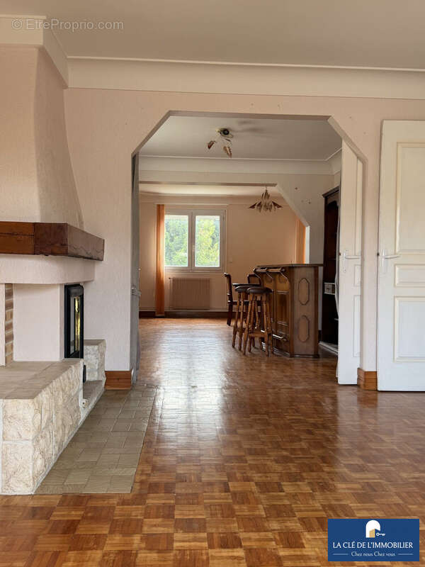 Maison à ERGUE-GABERIC