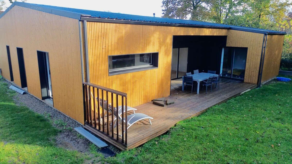 Maison à PONTCHATEAU