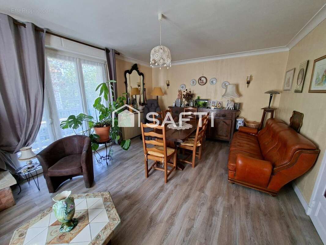 Photo 4 - Maison à LACROUZETTE