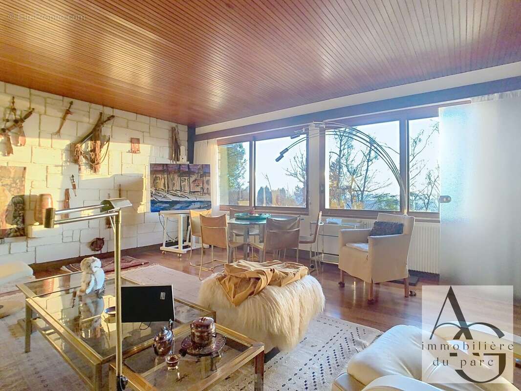 Maison à VILLEQUIER