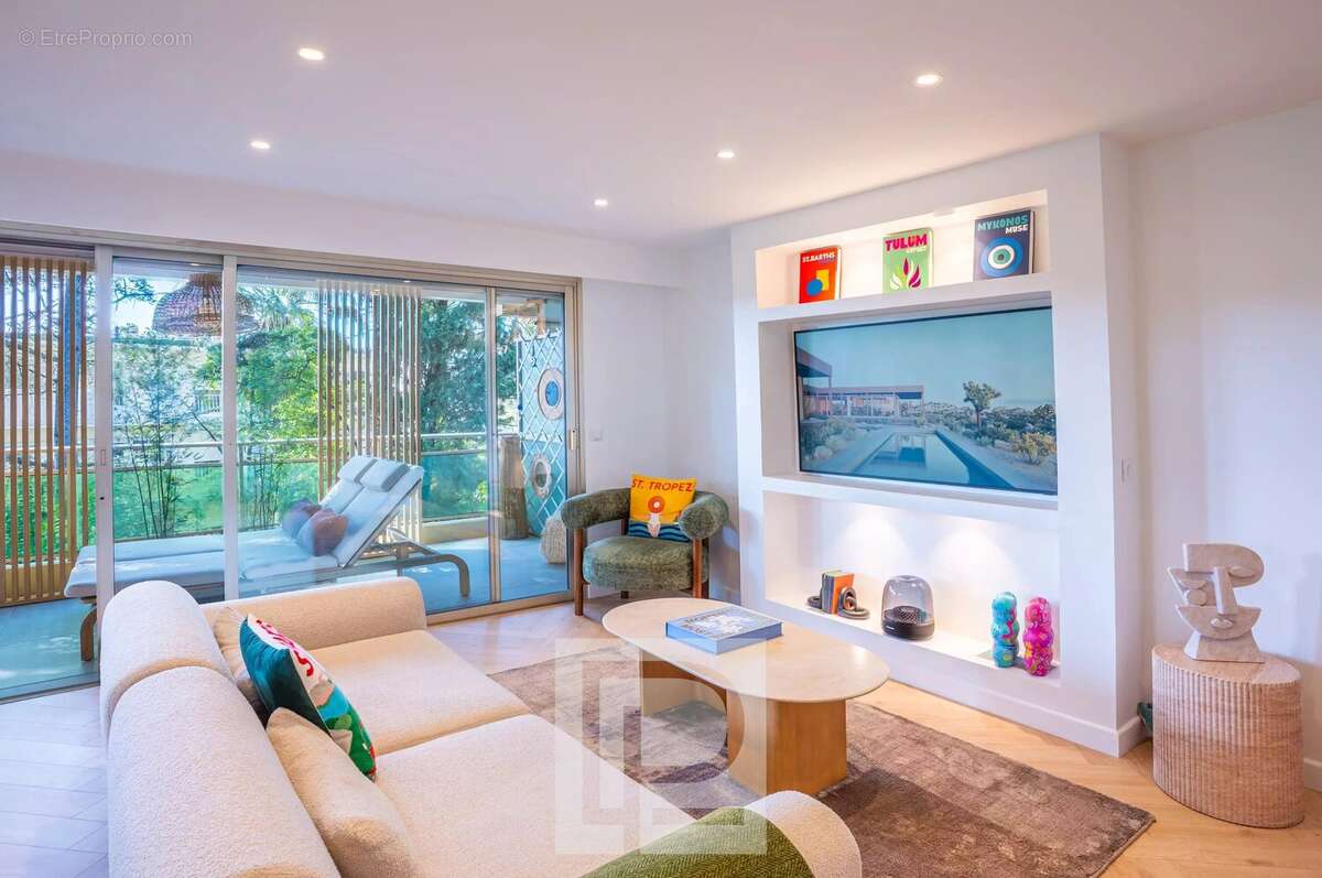 Appartement à CANNES