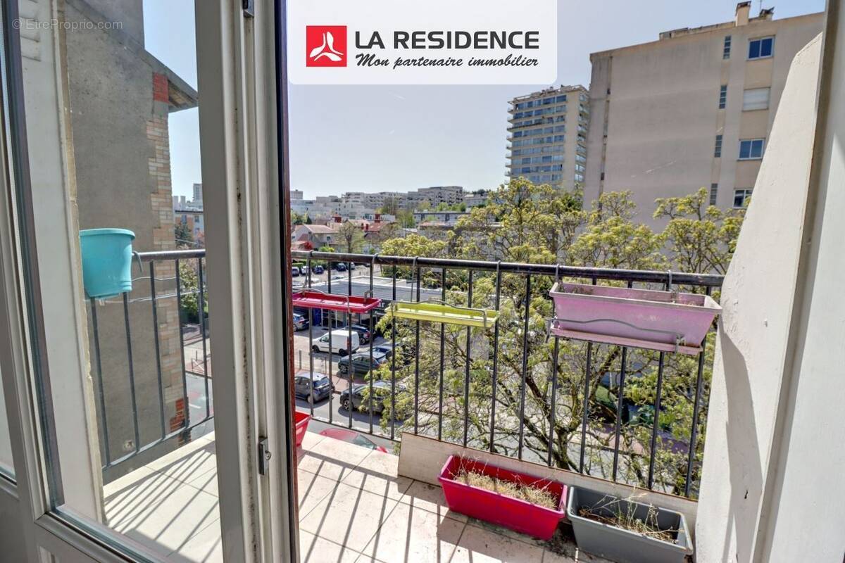 Appartement à CHATILLON