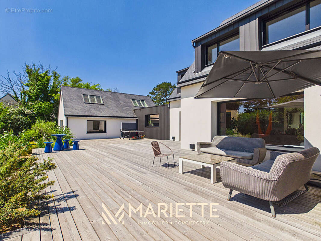 Maison à NEVEZ