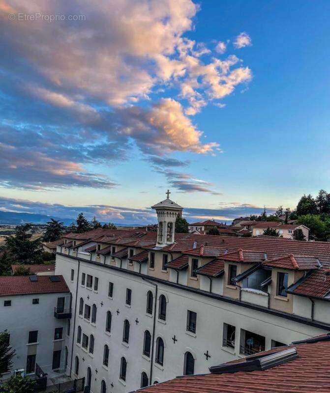 Appartement à MORNANT