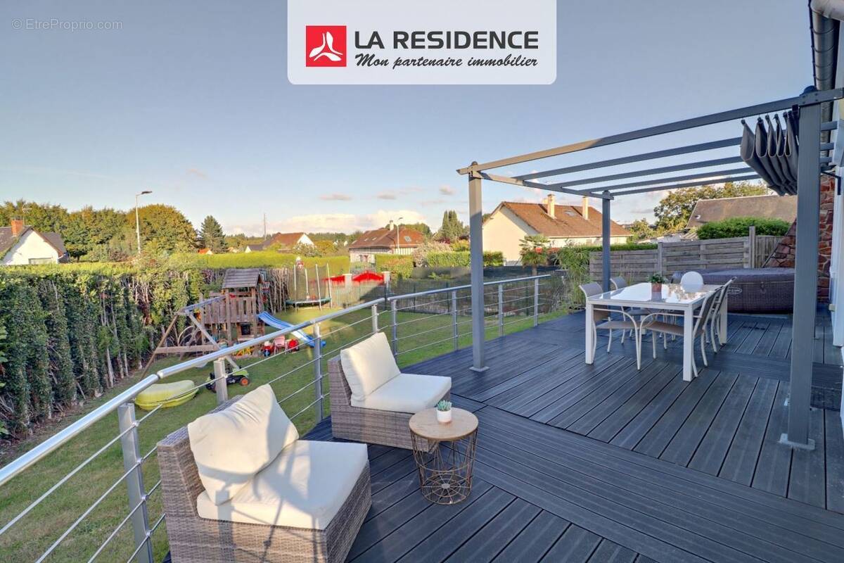 Maison à SAINT-JEAN-DU-CARDONNAY