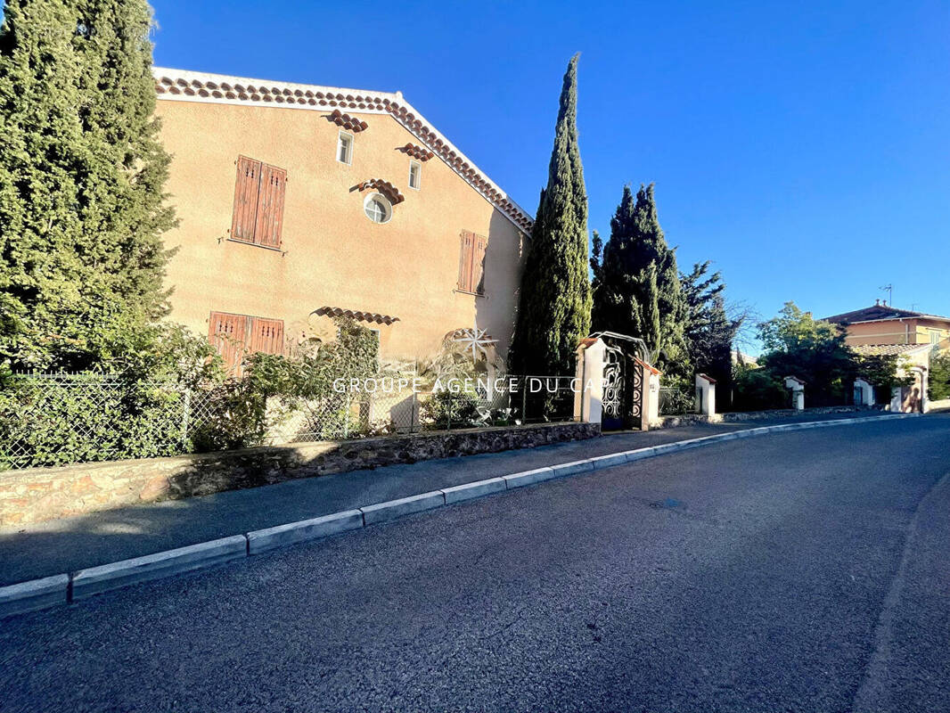 Maison à SAINT-RAPHAEL