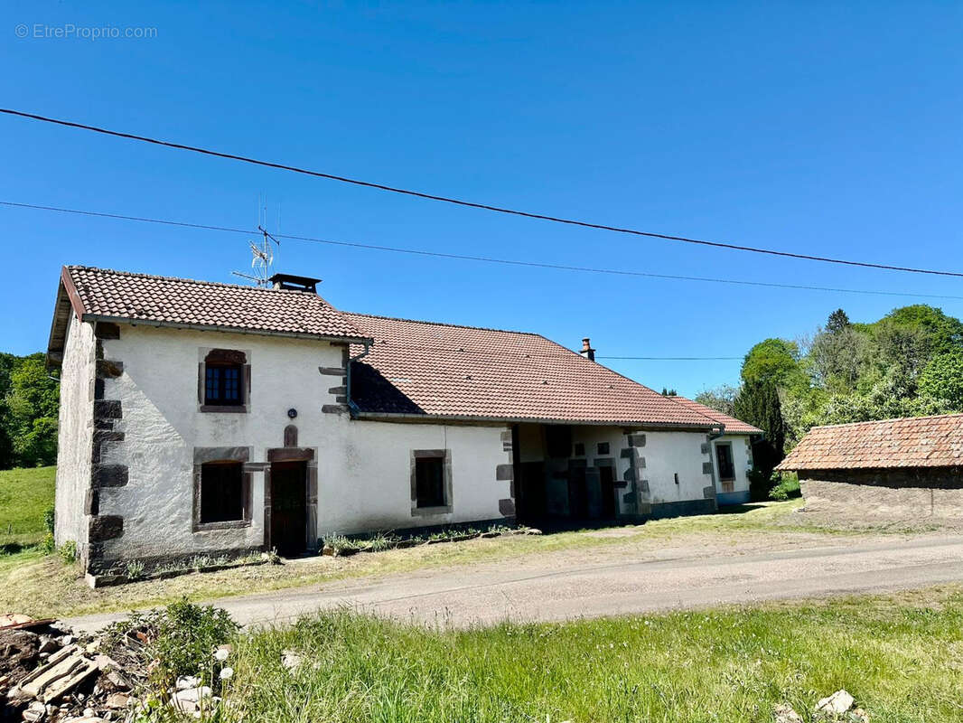 Maison à BEULOTTE-SAINT-LAURENT