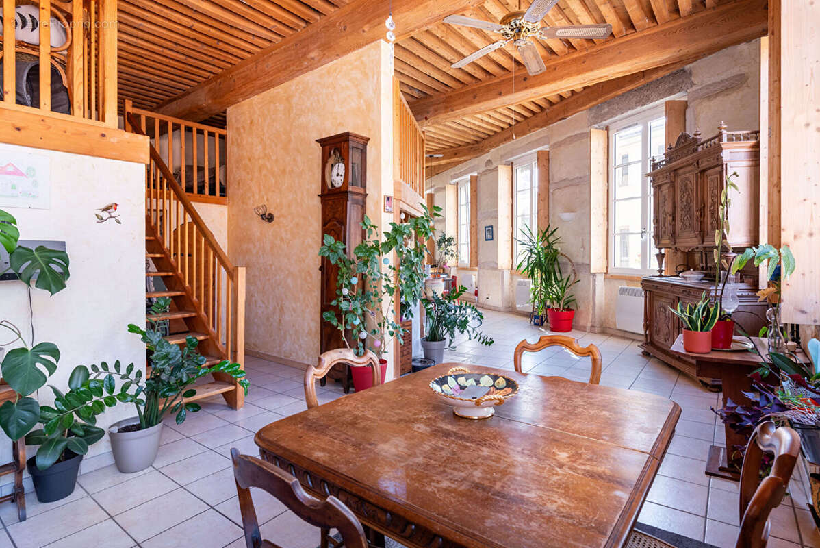 Appartement à LYON-1E