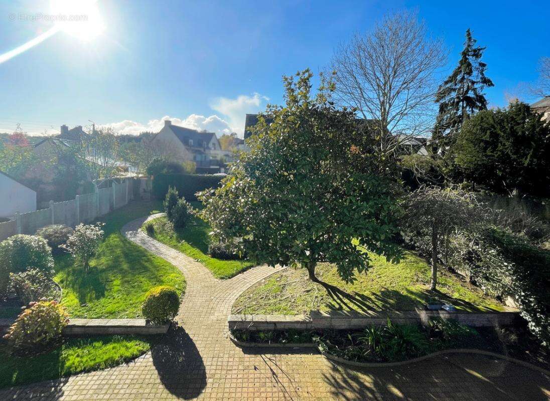 Maison à MONTFORT-SUR-MEU