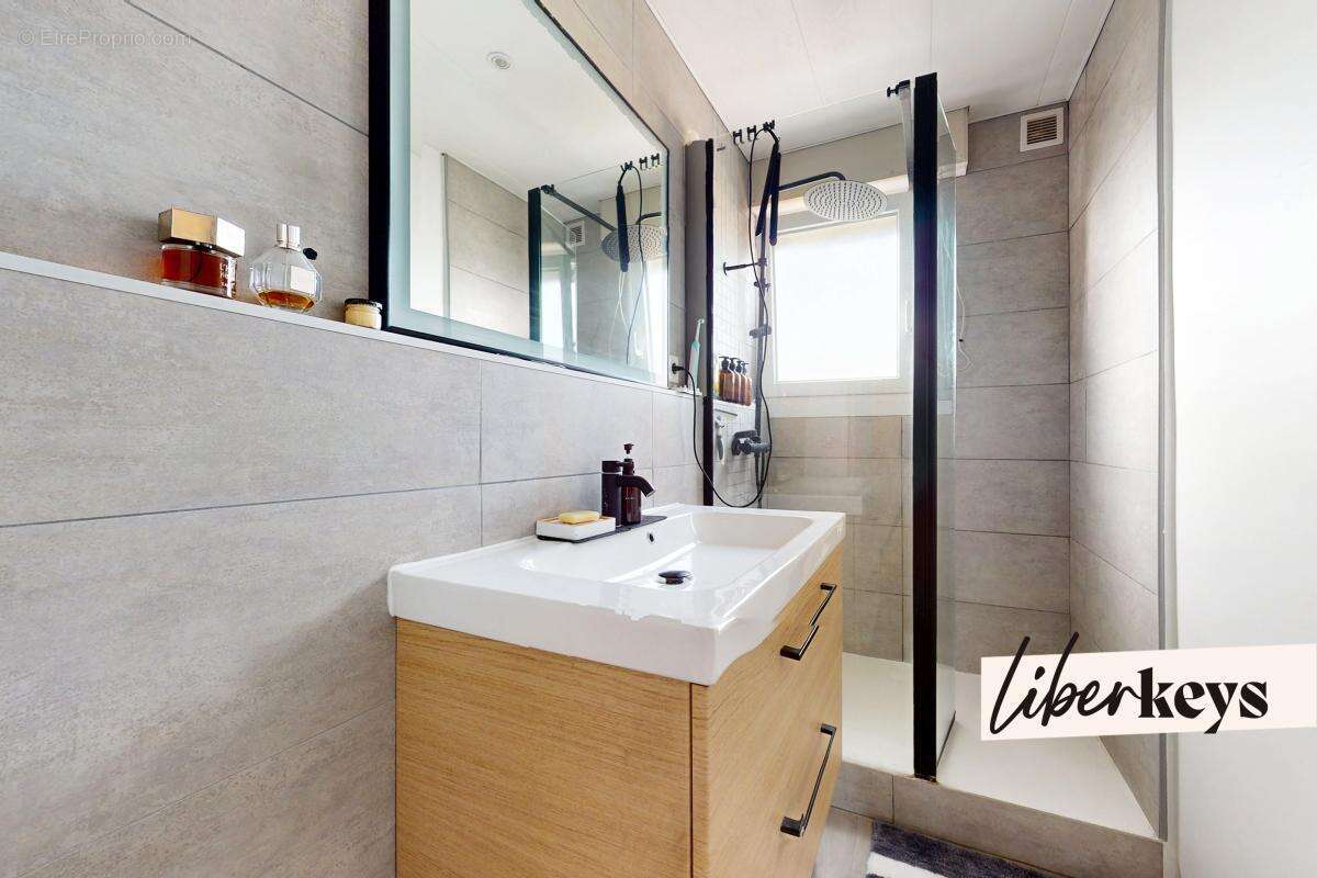 Appartement à VENISSIEUX