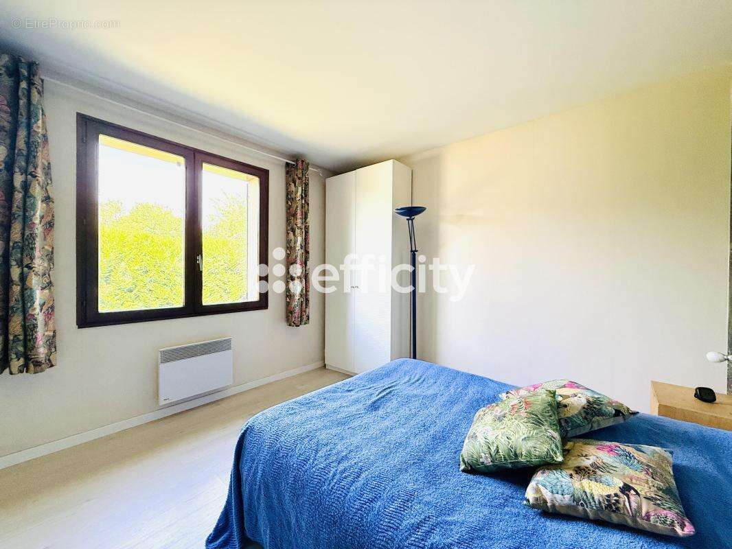 Maison 150 m² à Chatillon  - photo 18