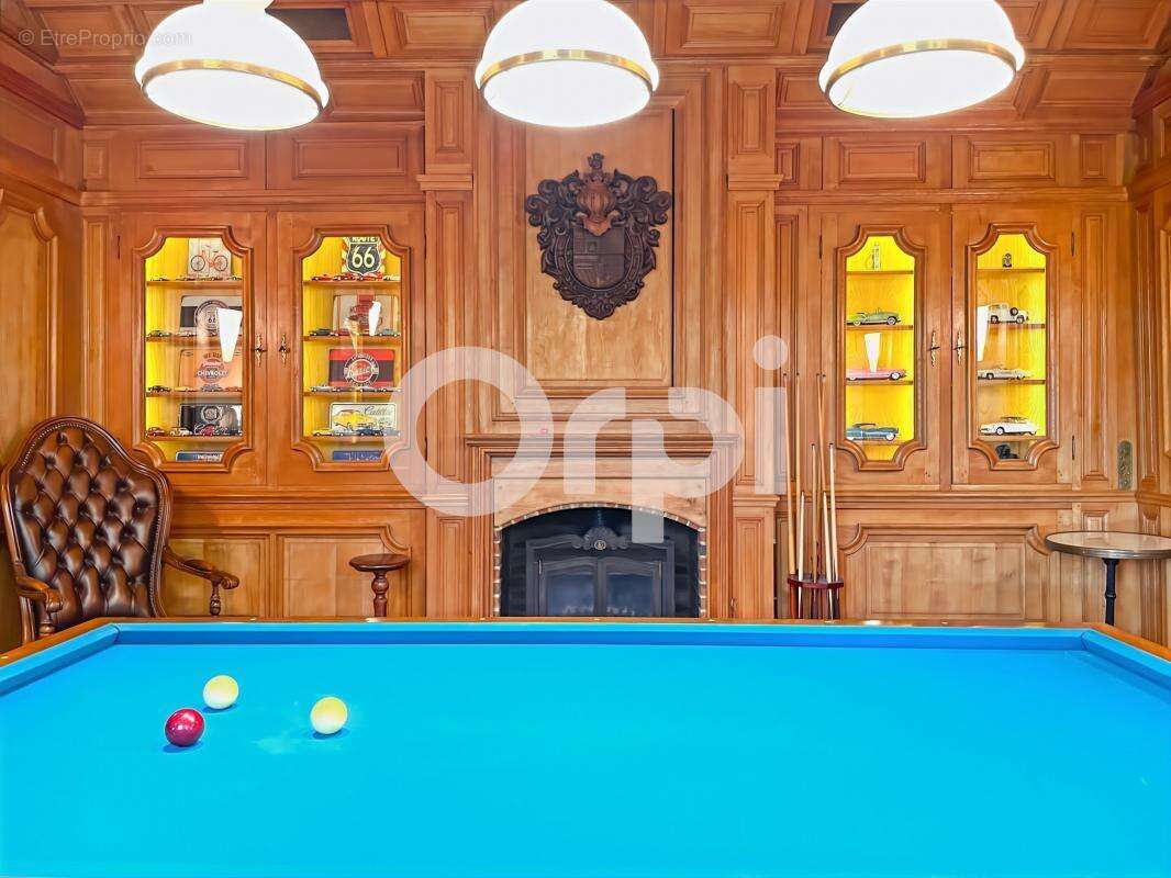 Maison à MARCILLY-LA-CAMPAGNE