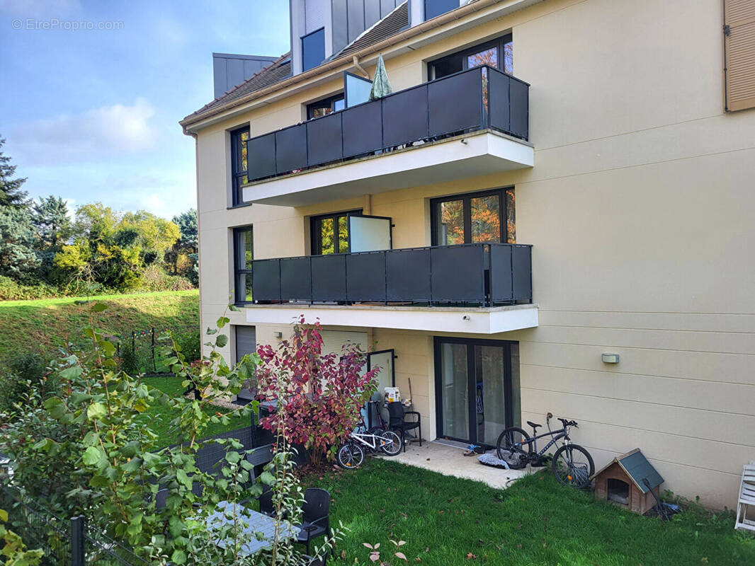 Appartement à PLAISIR