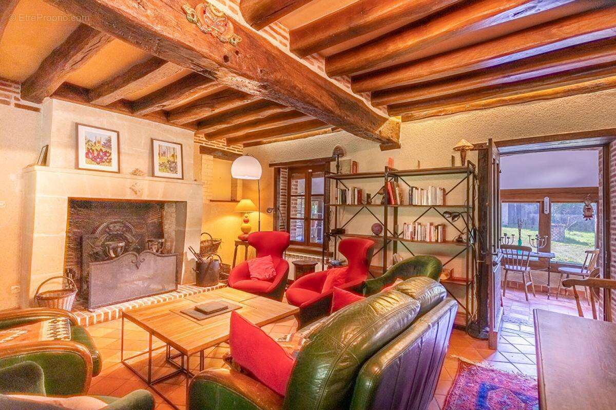 Maison à GIEVRES