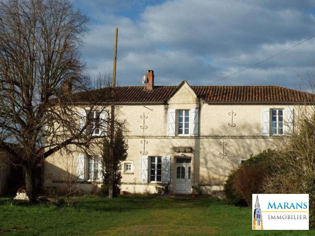 Face (EST) - Maison à LE LANGON