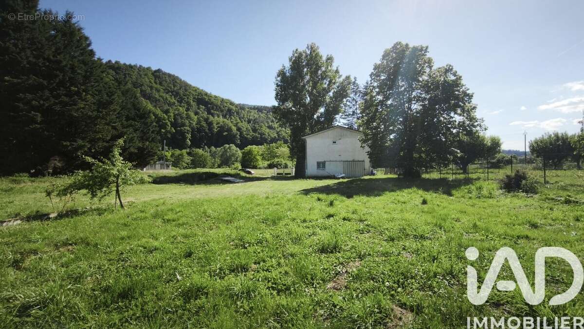 Maison 45 m² à Retournac  - photo 2