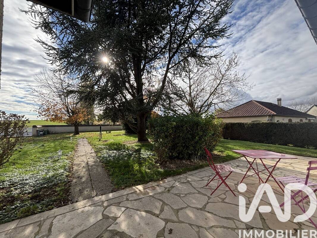 Photo 1 - Maison à SAINT-GERMAIN