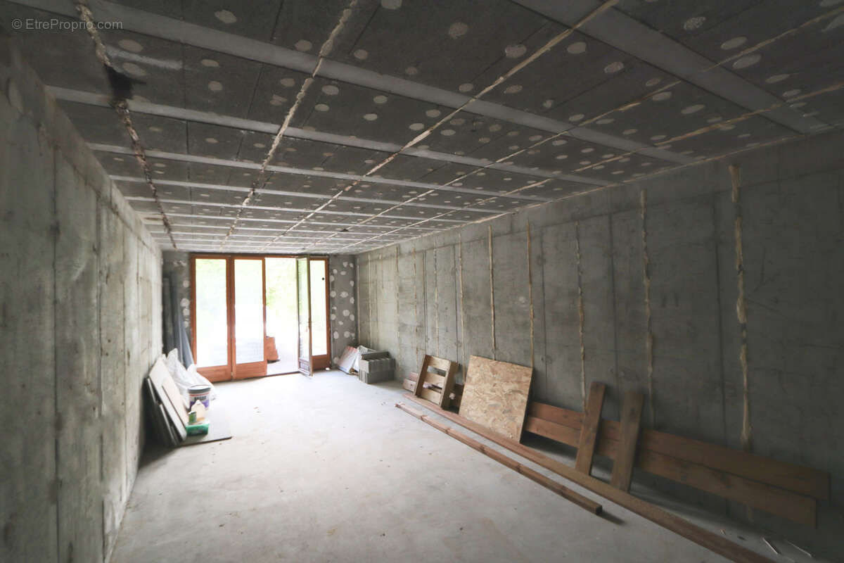 Appartement à SERRAVAL