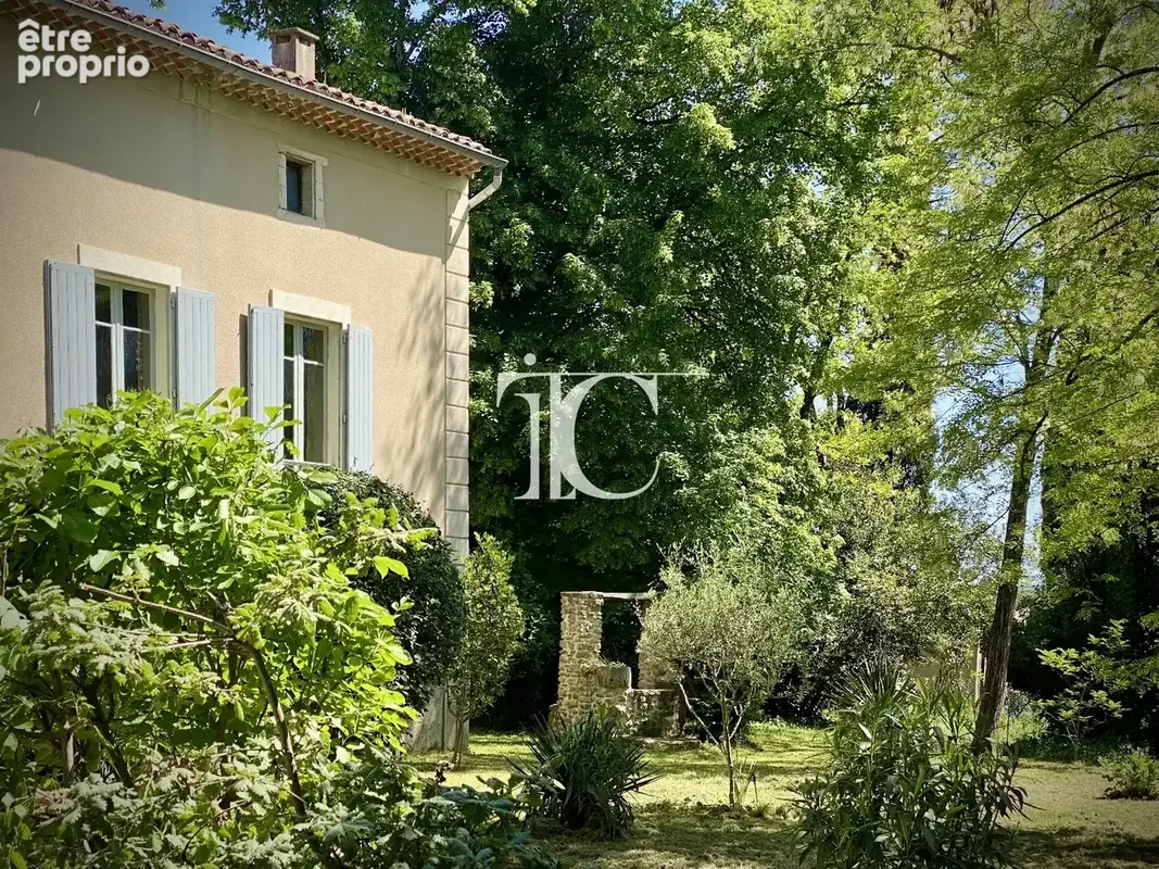 Ales en cevennes, maison de maitre 266m2 et son parc arbore 9666m2, puits, garage - photo 8