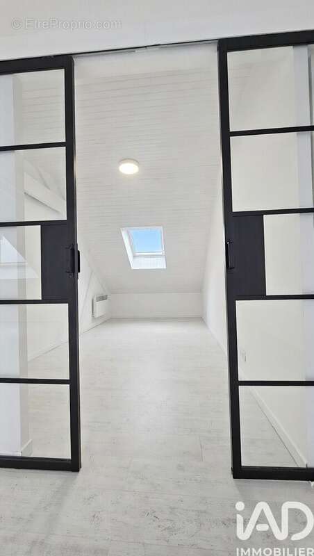 Photo 8 - Commerce à CHARLEVILLE-MEZIERES