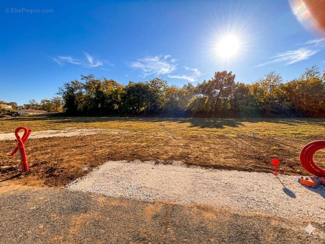 Terrain à SAINT-ANDRE-DE-CUBZAC