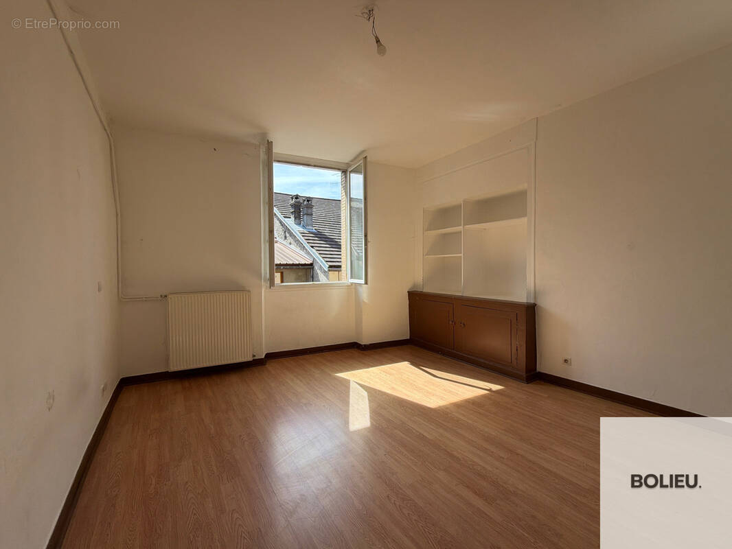 Appartement à BELLEY