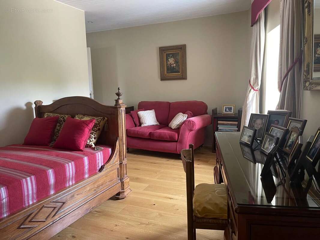 Belle maison pleine de possibilités - photo 18