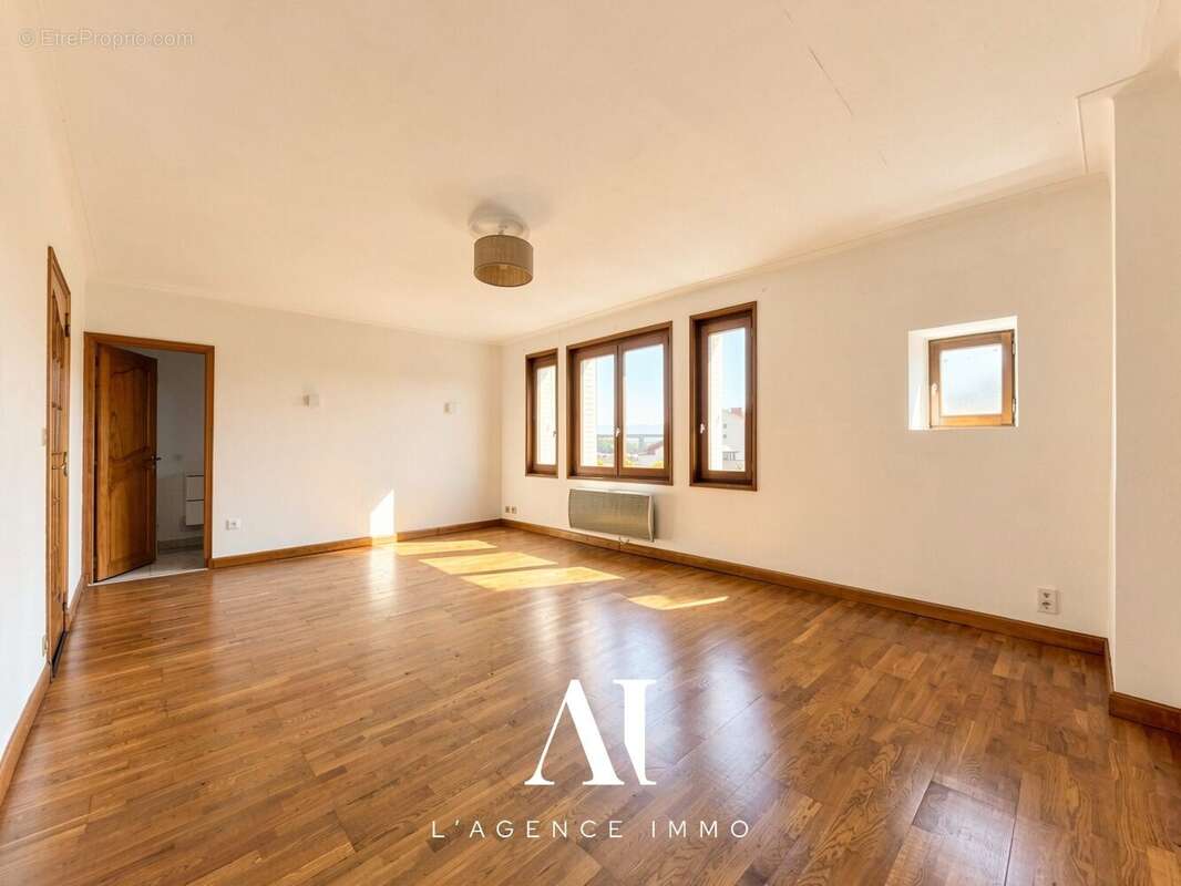 Appartement à LANCRANS
