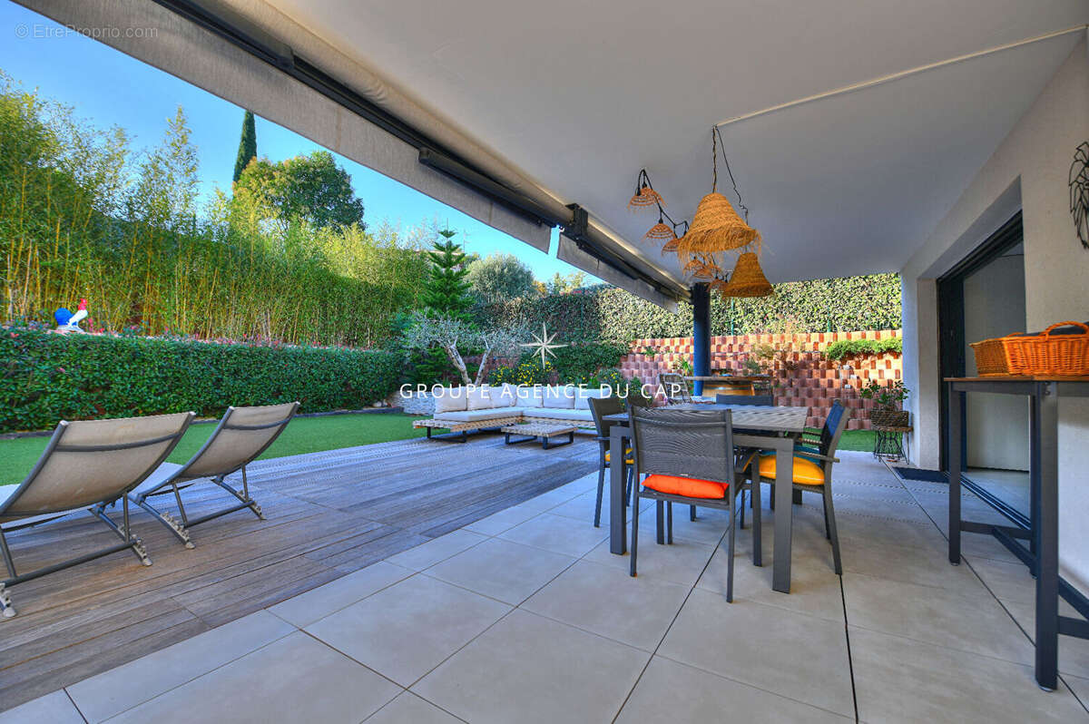 Appartement à SAINT-RAPHAEL