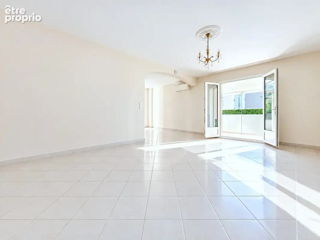 MONTPELLIER, SPACIEUSE et AGREABLE  MAISON T4 de 130 m² environ avec jardin et garage ! - photo 2