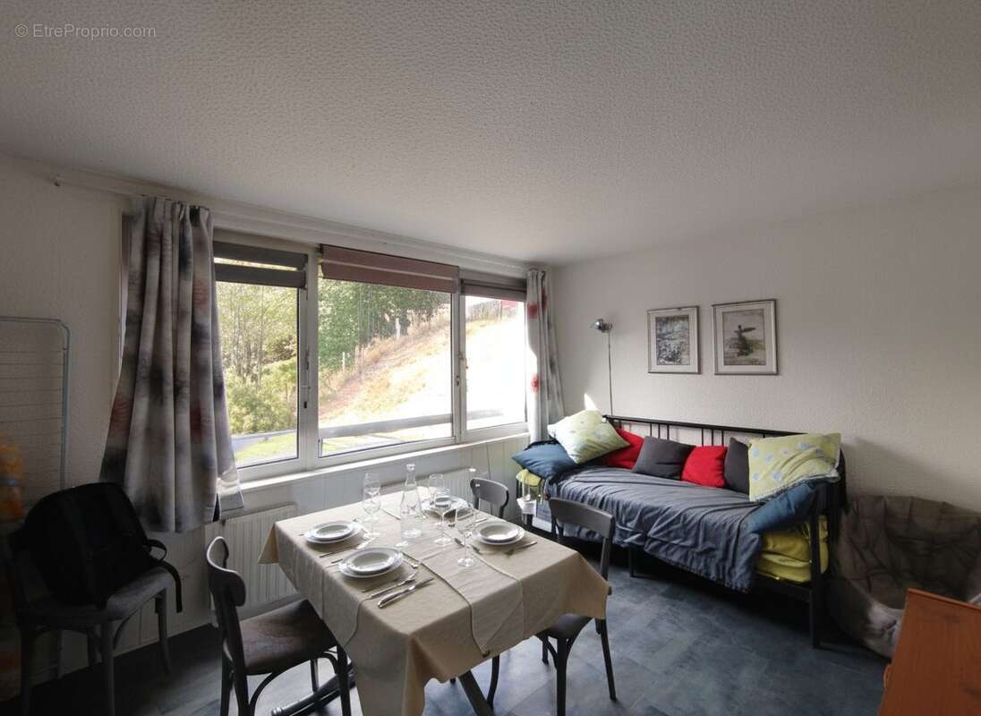 Appartement à BESSE-ET-SAINT-ANASTAISE