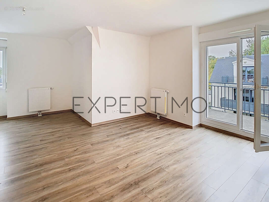 Appartement à HEROUVILLE-SAINT-CLAIR